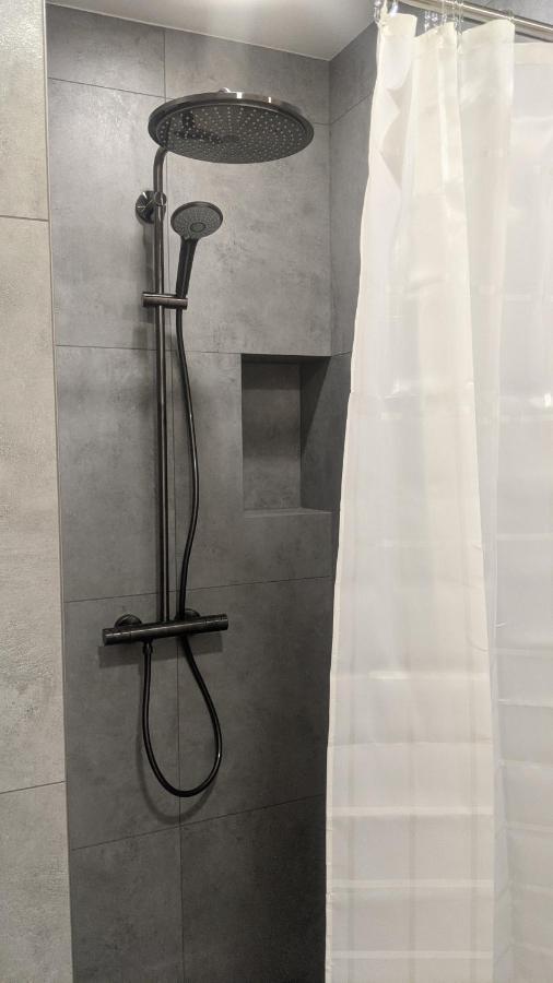 Apartman692 *