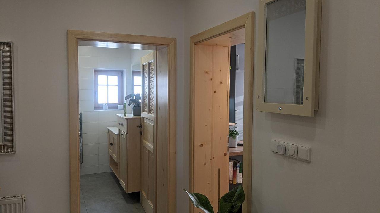 Apartman692 *
